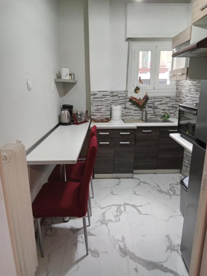 Acropolis Within 10Min. Walk! Apartamento Atenas Exterior foto