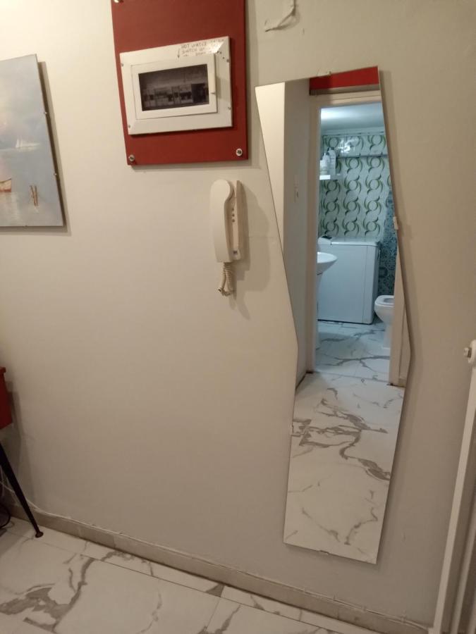 Acropolis Within 10Min. Walk! Apartamento Atenas Exterior foto