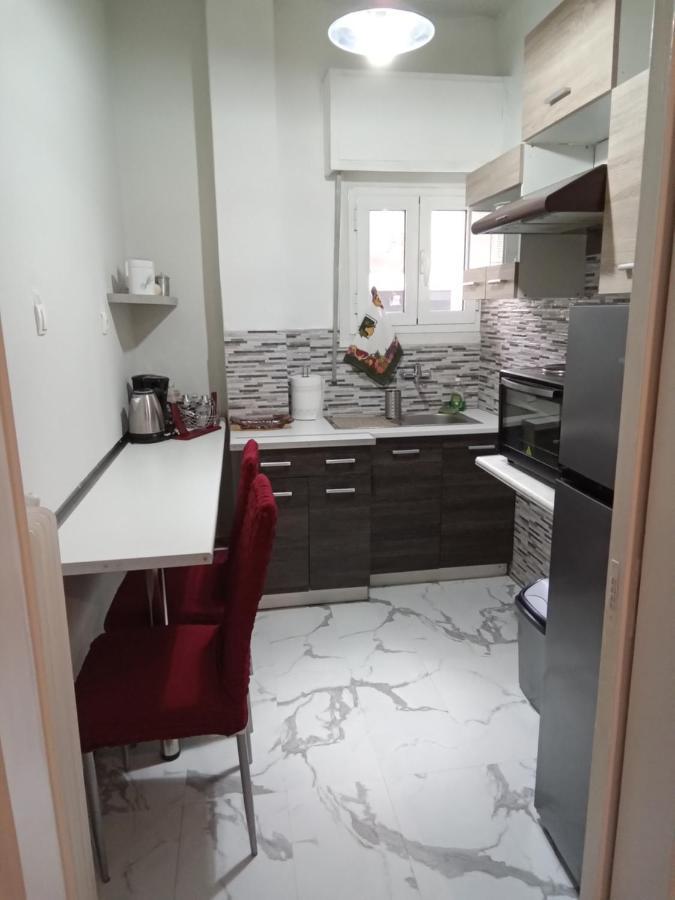 Acropolis Within 10Min. Walk! Apartamento Atenas Exterior foto