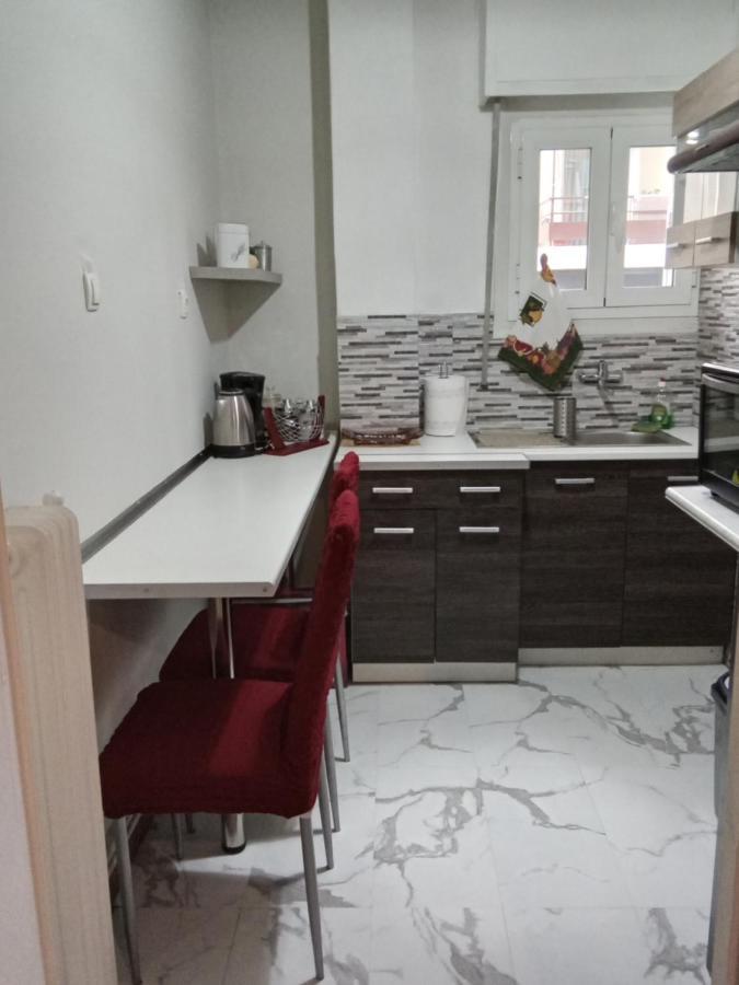 Acropolis Within 10Min. Walk! Apartamento Atenas Exterior foto