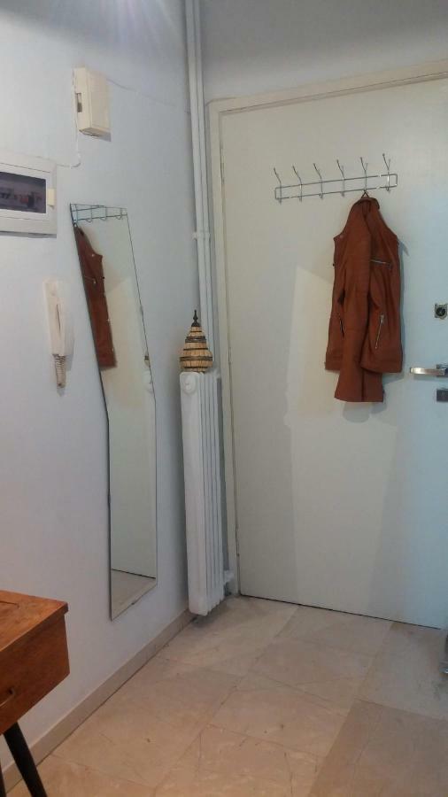 Acropolis Within 10Min. Walk! Apartamento Atenas Exterior foto