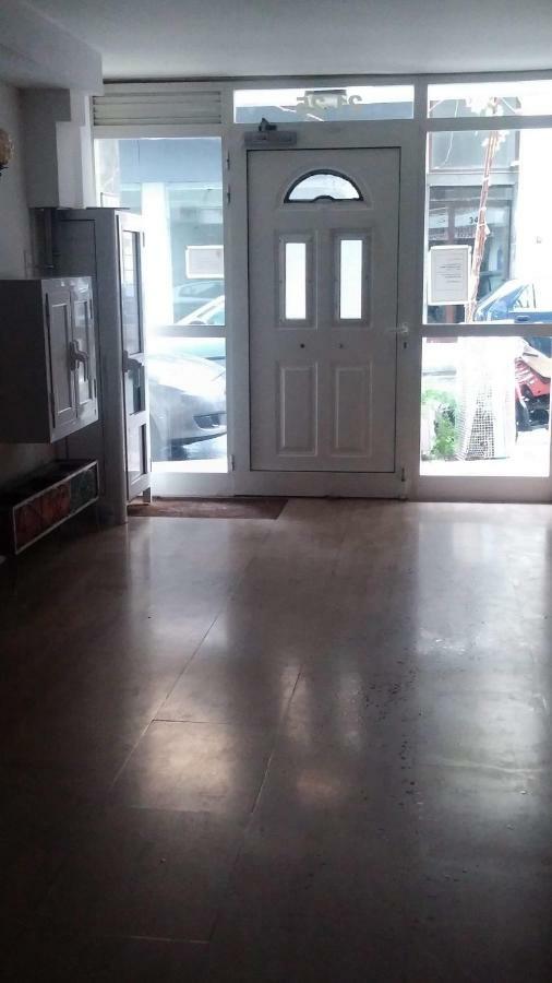 Acropolis Within 10Min. Walk! Apartamento Atenas Exterior foto