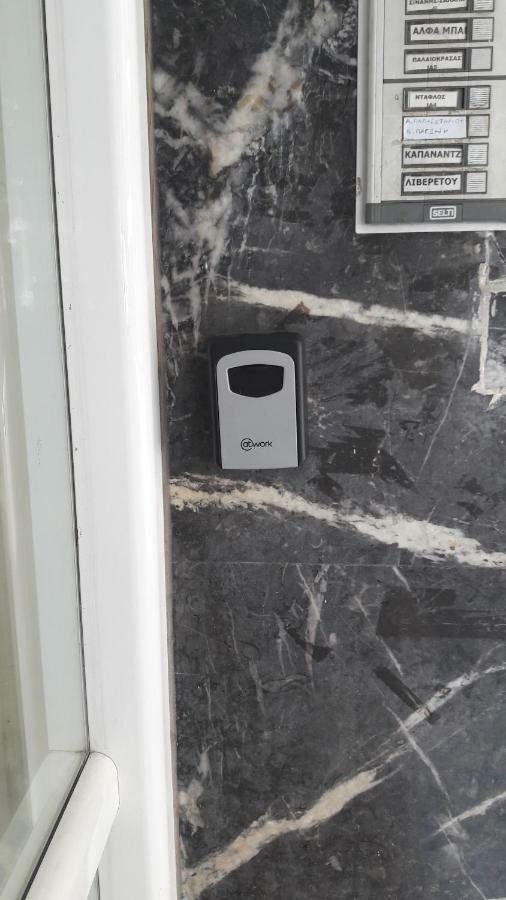 Acropolis Within 10Min. Walk! Apartamento Atenas Exterior foto